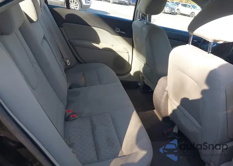 2010 Ford Fusion Se из США, поврежденный, VIN 3FAHP0HA2AR368067